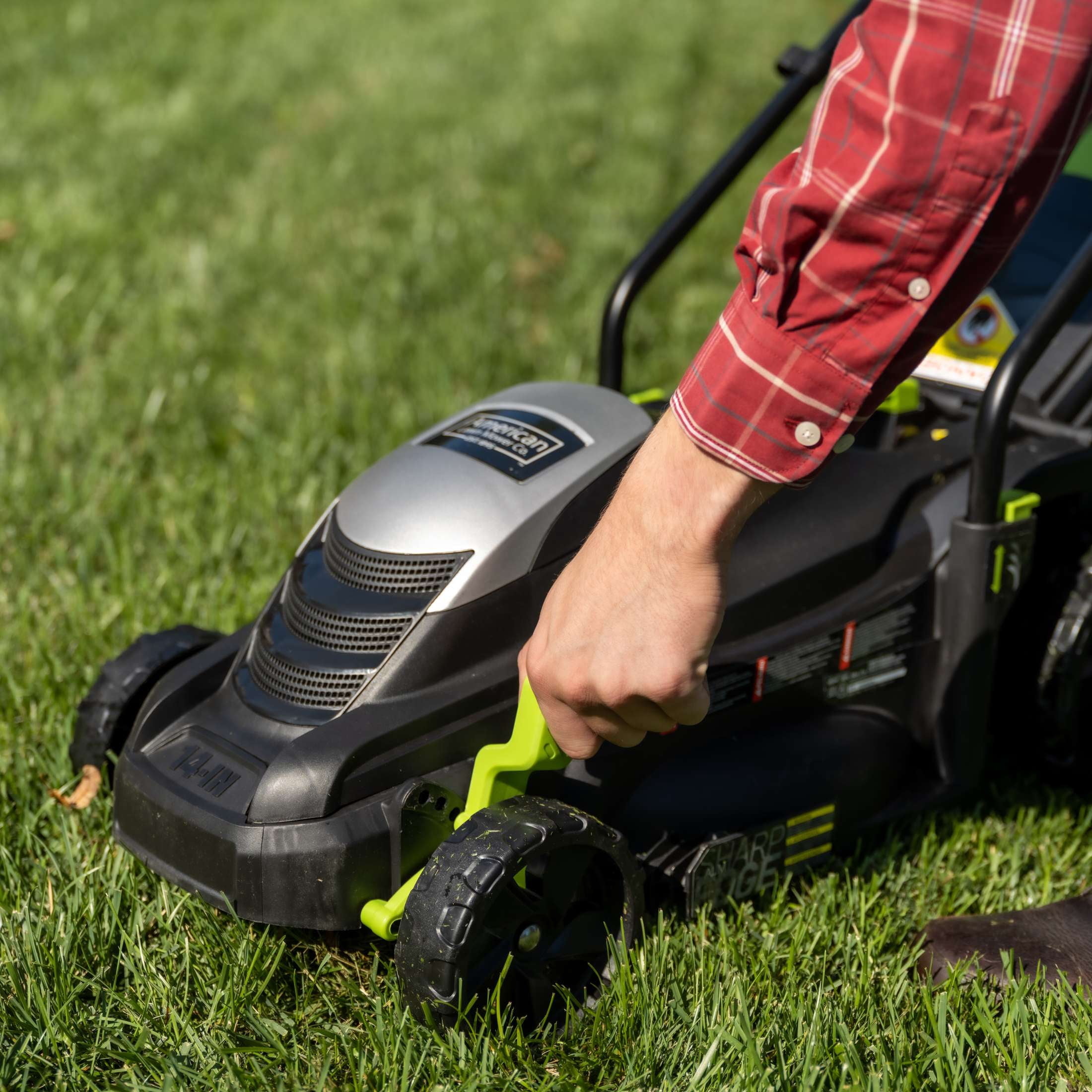 American Lawn Mower 50514 14-inch 11-Amp 120V Corded Electric Lawn Mower, with 5-Position Height Adjustment and 9-Gallon Grass Collection Bag