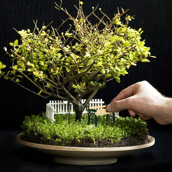 Raindrops Miniature Alloy Bench and Street Lamp Set for Dollhouse Decoration, 1 Piece, 2.5 Inches