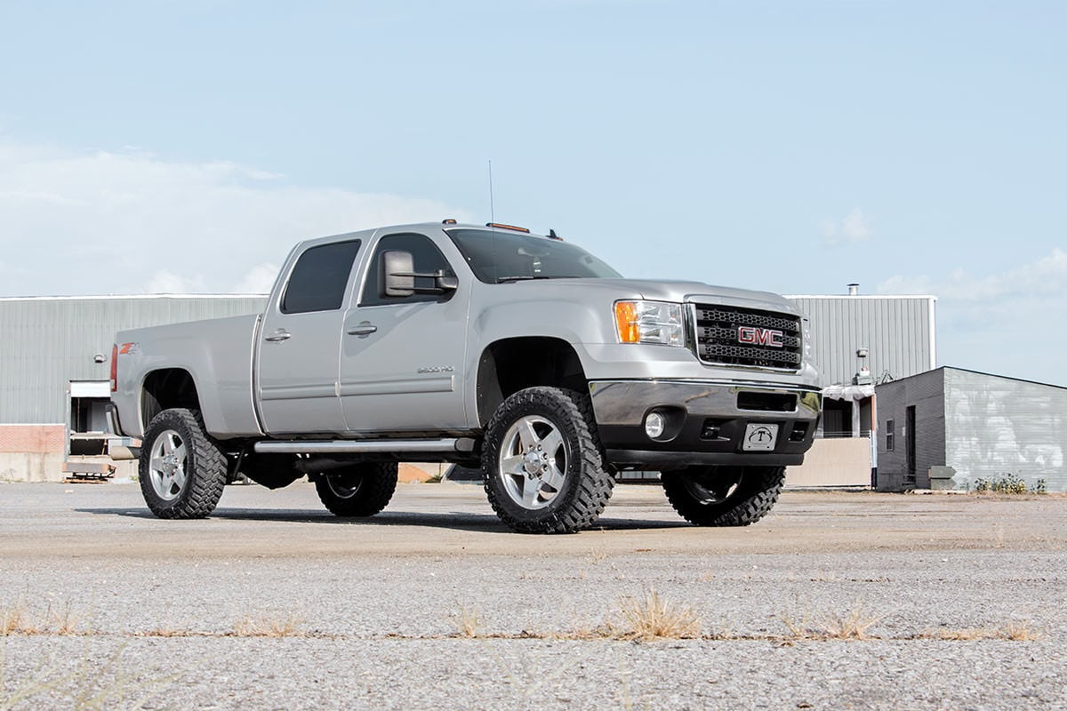 Rough Country 3.5" Lift Kit for 2011-2019 Chevy/GMC 2500/3500 2WD/4WD- 95940