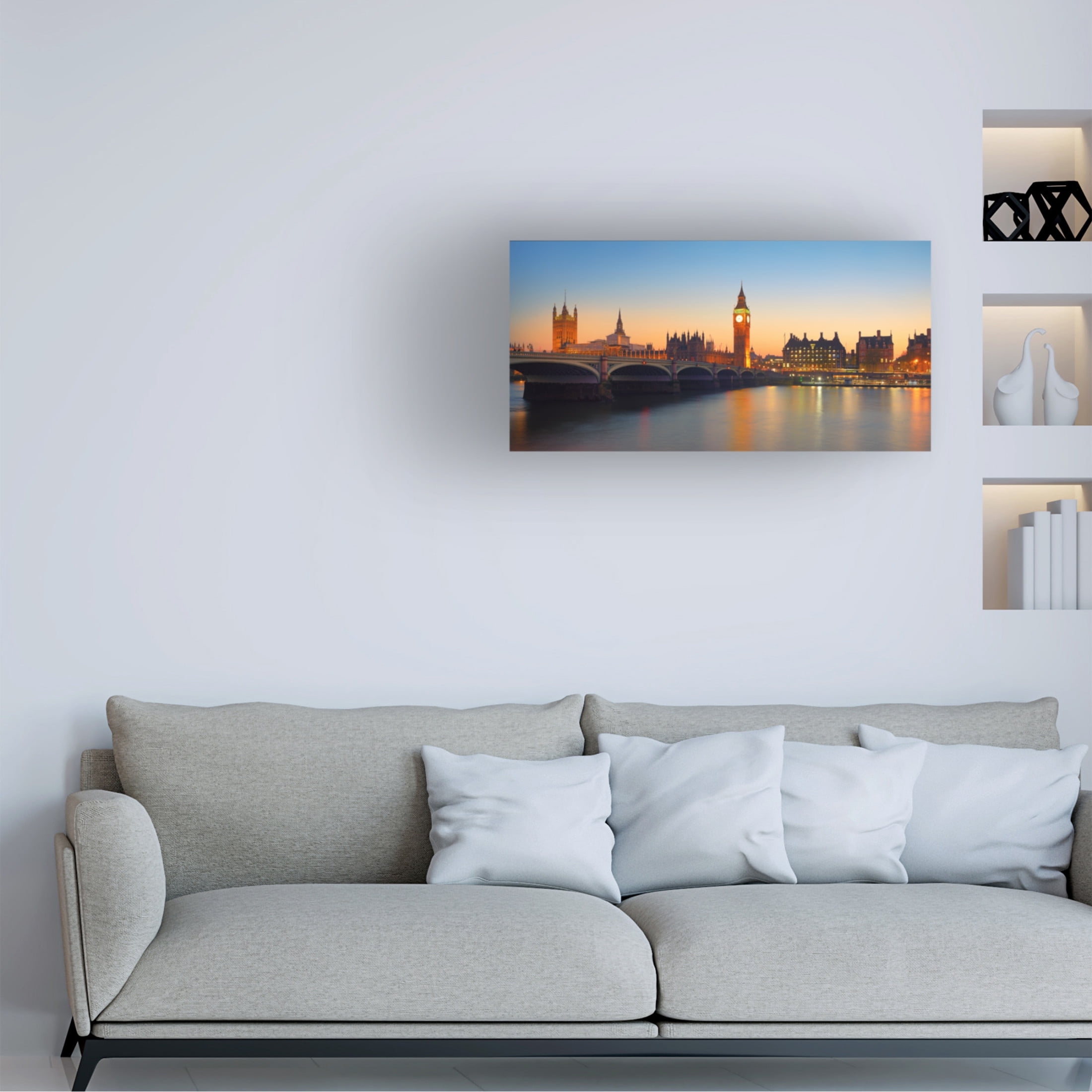 Trademark Fine Art Paulo Dias London by Night Canvas Wall Art