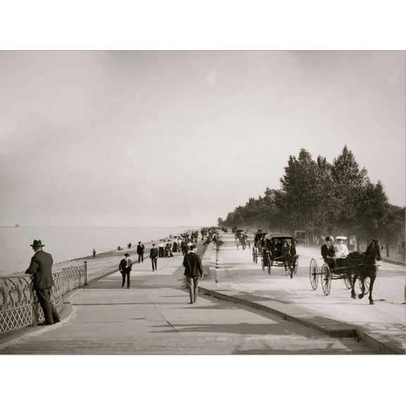 Art.com Lake Shore Drive, Lincoln Park, Chicago, Ill. Stretched Canvas Print Wall Art, 16" x 12"