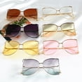 thumbnail image 1 of unbranded Lentes Decorativos Para Mujer En Negro Ideales Para Fiesta Y Uso Diario Con, 1 of 8