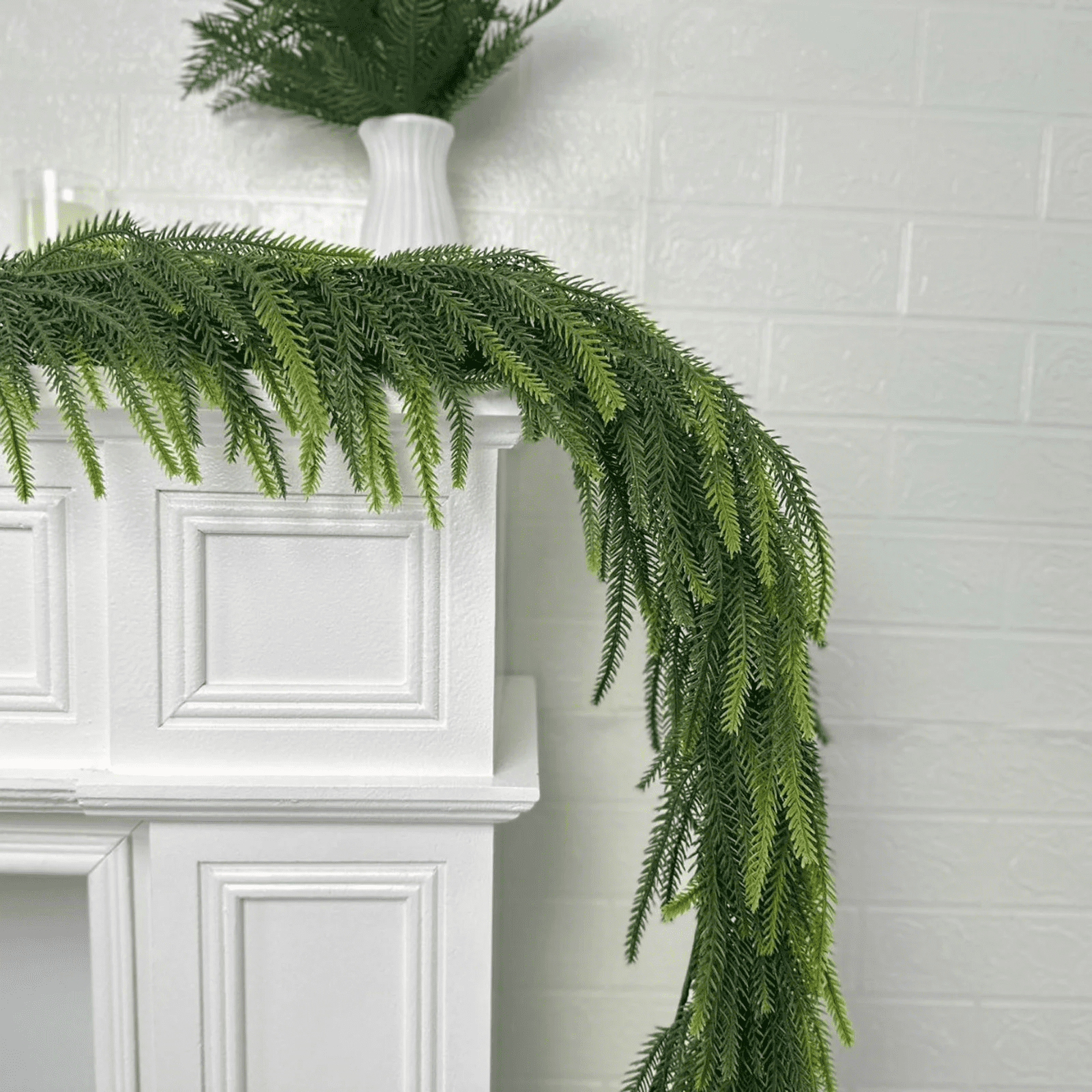 KOYPTL 8.86ft Christmas Garlands Norfolk Pine Garland Real Touch Artificial Faux Greenery Garland for Table, Mantle, Staires, Wall Holiday Indoor Outdoor Christmas Decorations(Soft)