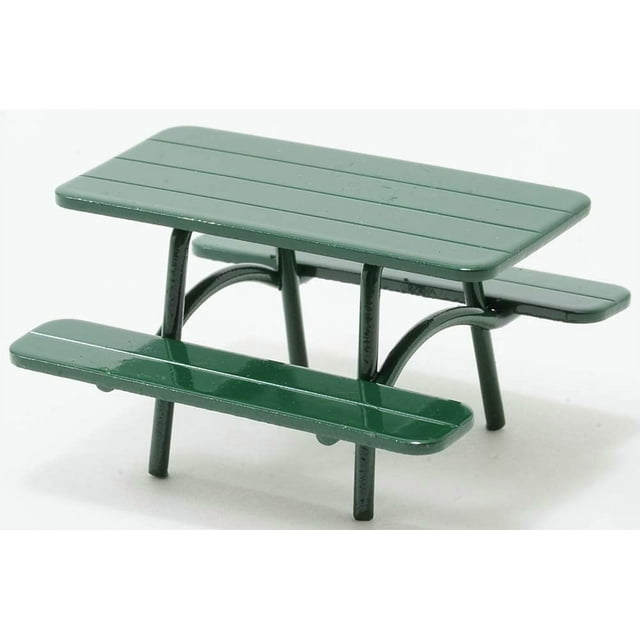 mesa de picnic verde en miniatura para casa de muñecas, vista frontal con tablero rectangular y listones simulados, dos bancas integradas con arcos de soporte y patas delgadas metalizadas, acabado verde brillante sobre fondo blanco; adecuada para muebles en miniatura.