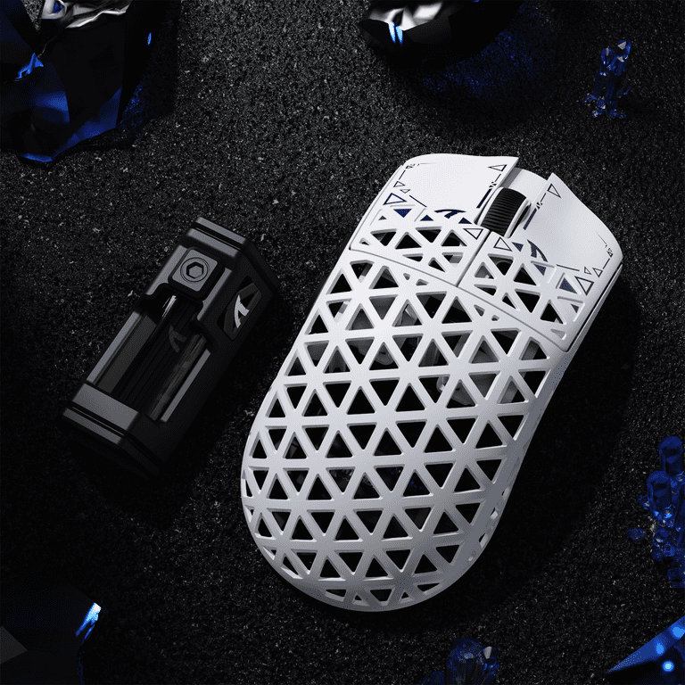 ATTACK SHARK R5 Ultra Carbon Fiber 8000Hz Wireless Gaming