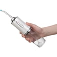 thumbnail image 2 of Limpiador de dientes con irrigador dental recargable con 4 puntas, 300 ml, 2 of 5