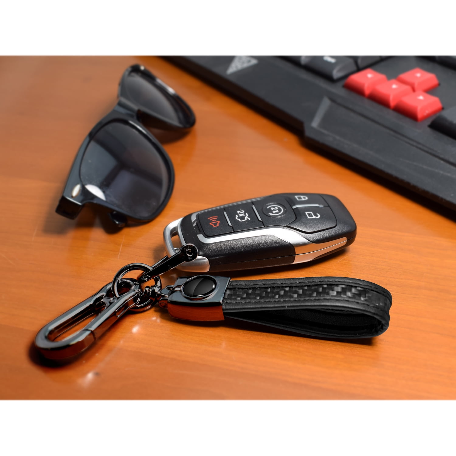 iPick Image for Chevrolet Black Logo Real Black Carbon Fiber Strap Gunmetal Black Hook Key Chain, Official Licensed