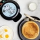 thumbnail image 2 of Uncanny Brands Peanuts Waffle Maker - Hacer gofres Snoopy - Aparato de cocina, 2 of 5