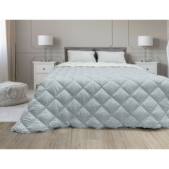 Geometric Down Alternative Comforter, Halftone Ombre Look Effect Lattice Mesh Style Checkered Rhombus Shapes, Microfiber Quilt for All Season, 5 Sizes, Dark Mustard White, by Ambesonne