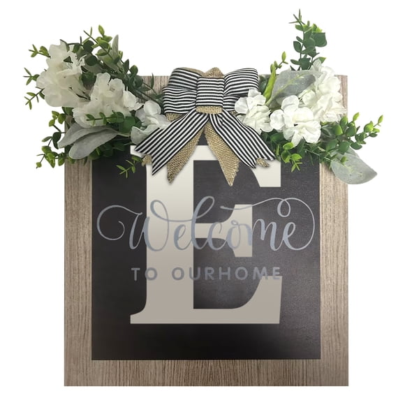 Small Custom Last Name Door Sign 30x30cm Personalized Wood Hanging Plaque for Entryway, Housewarming Gift, Cottage Wall Decor