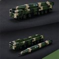 thumbnail image 4 of Modèle de Véhicule Missile Dongfeng 26 Premium 1/100 Rétro Décor Élégant pour les Amateurs de Collection Militaire, 4 of 4