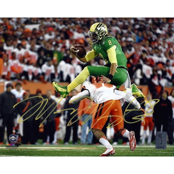 Marcus Mariota Autographed 8x10 Photo Oregon Ducks MM Holo 96552