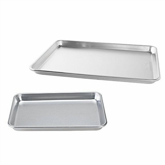 Nordic Ware Natural Aluminum Commercial Baker's Half Sheet and Baker's Quarter Sheet