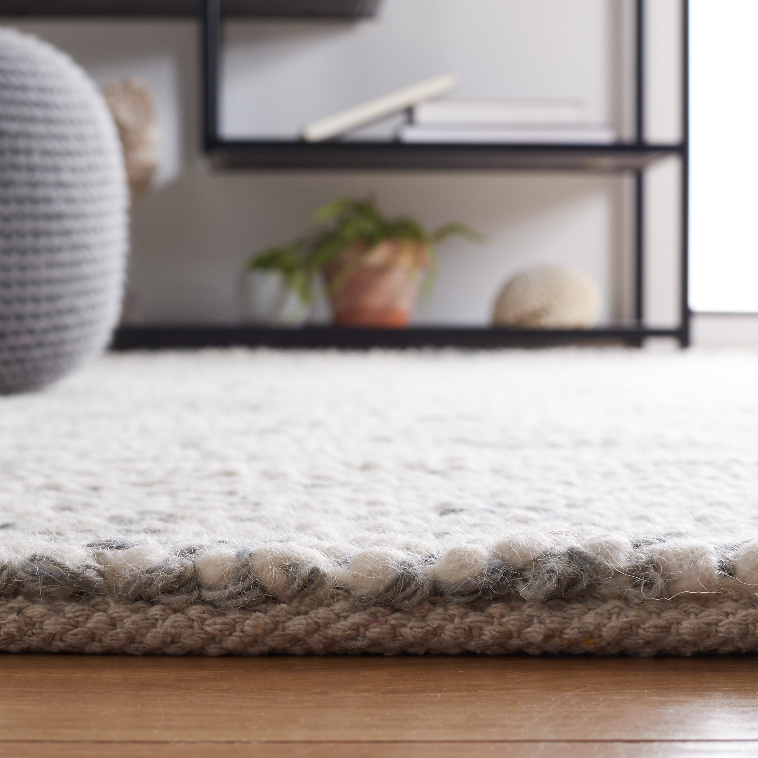 SAFAVIEH Natura Finn Distressed Area Rug, Grey/Ivory, 8' x 10'