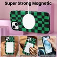 thumbnail image 4 of Funda magnética a cuadros SOKAD para iPhone 15, negro y verde, 4 of 6