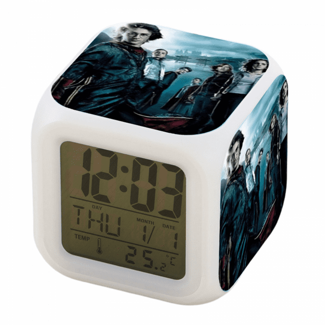 JUSTUP Réveil Numérique, Réveil Numérique à LED pour Chambre, Réglage Facile, Réveils en Cube avec Motif Harry Potter à 4 Côtés, Lumière de Nuit Douce, Grand Affichage, Son Ascendant (Motif 11) M01