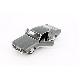 1/18 1969 Ford Mustang Boss 302 Diecast Model Car RED by Welly