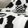 thumbnail image 6 of Twin Size Cow Print Blanket for Bed, Soft Warm Blanket and Throws for All Seasons, Plush and Cozy, 60"x80", 6 of 6
