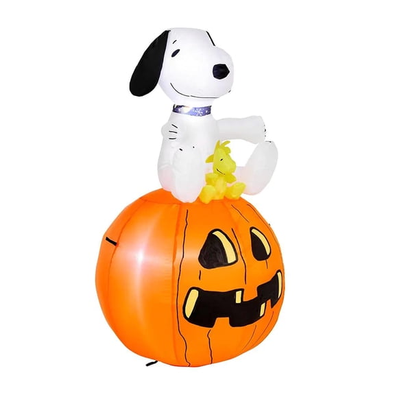 Expositor inflable de cacahuetes de Halloween de Gemmy Industries para patio