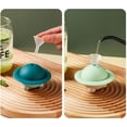 thumbnail image 4 of Molde redondo de silicona para cubitos de hielo de whisky Molde para hacer bolas de hielo de colores caramelo, 4 of 5