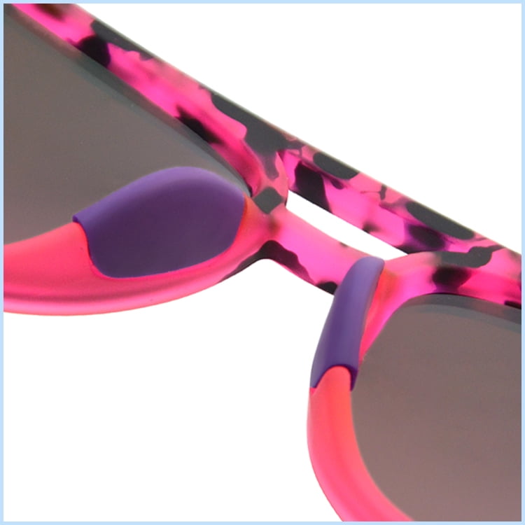 Polarized Aviator Sunglasses for Women Men Retro Trendy Sports Sunglasses for Outdoor UV400 Protection