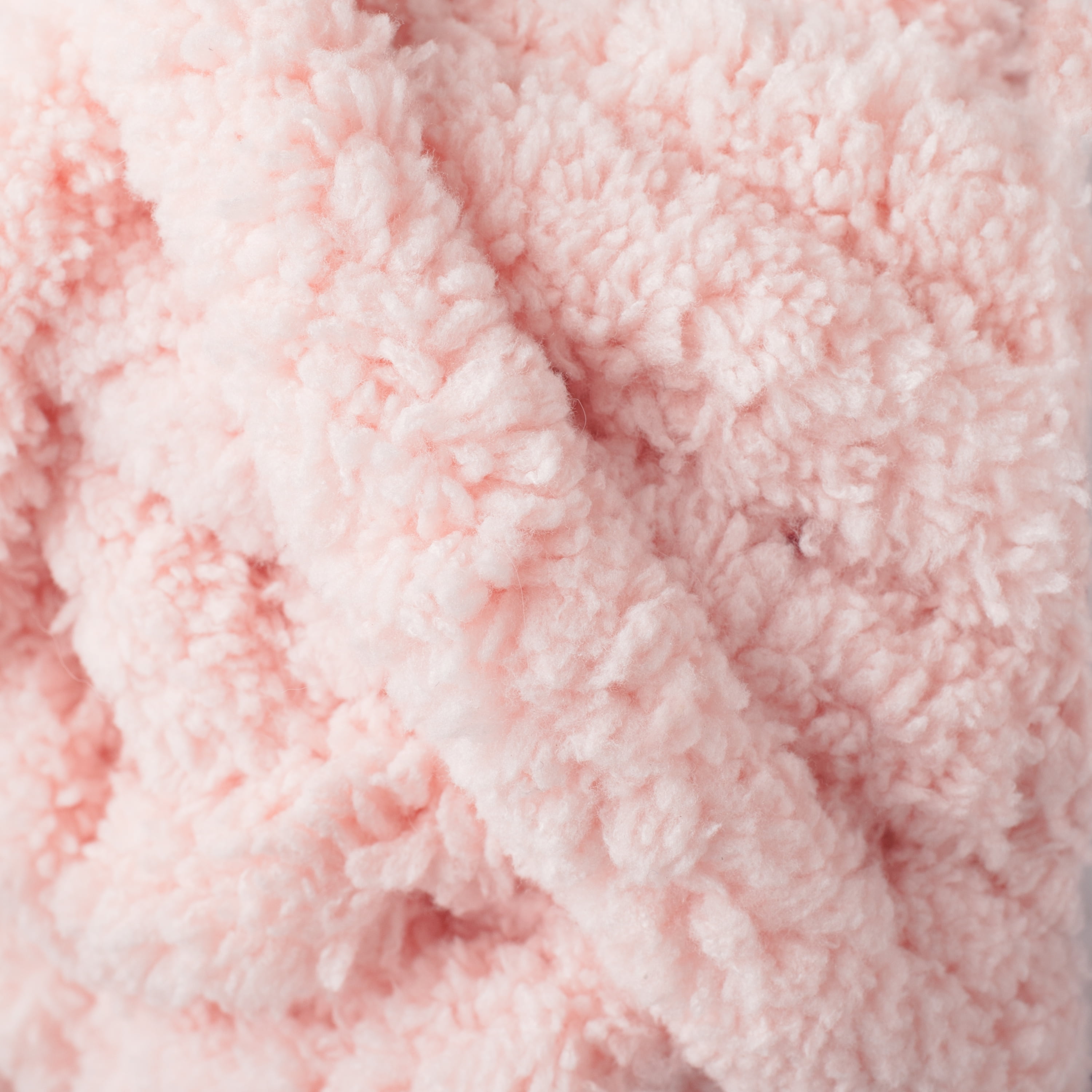 Mainstays Bulky 100% Polyester Pink Yarn, 31.7 yd 