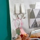 thumbnail image 4 of Cateissary Bolsas de almacenamiento colgantes para el hogar con 5 bolsillos, organizador de montaje en pared, clasificación de lino y algodón, Almacenamiento y organización del hogar Triangular Gris, 4 of 6