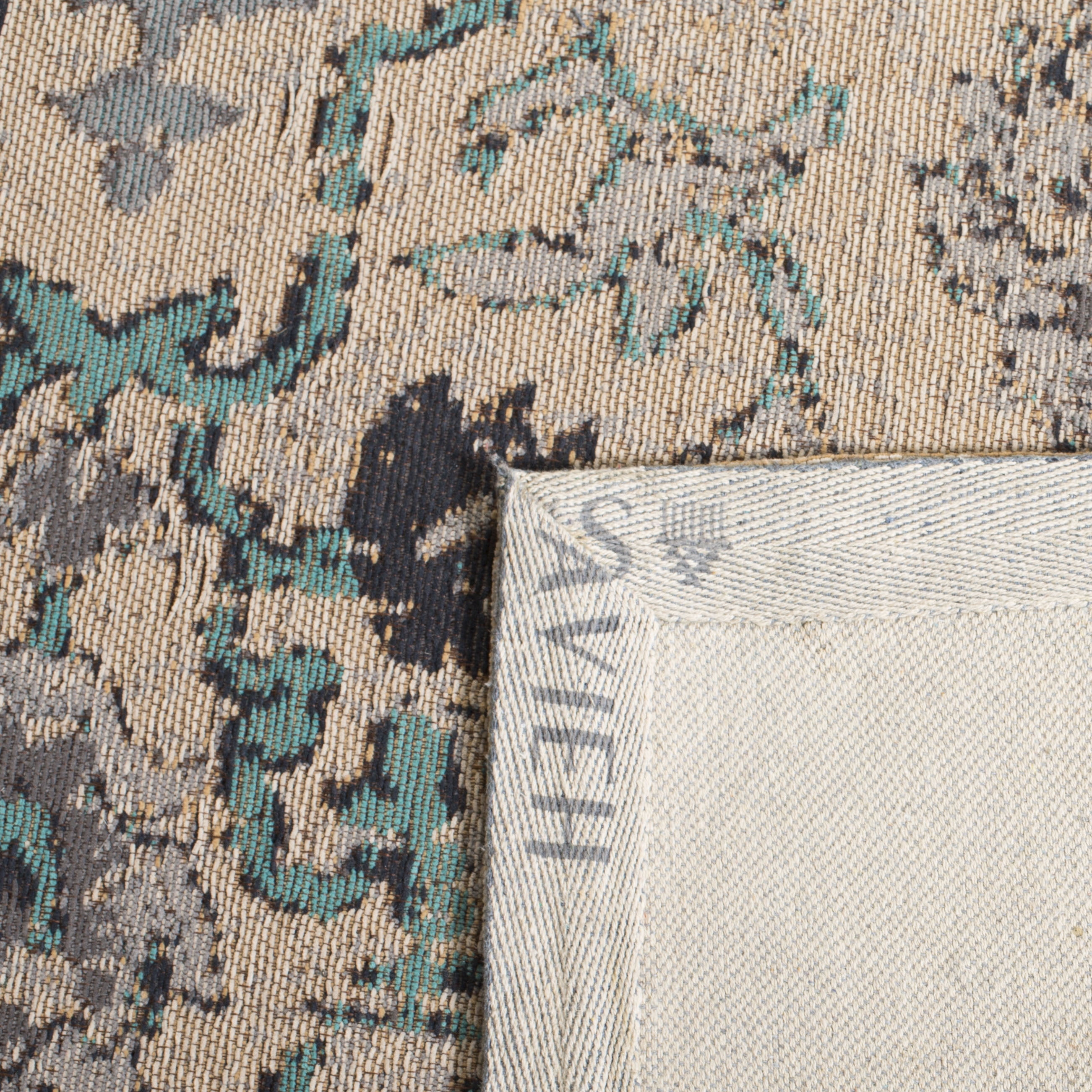 SAFAVIEH Classic Vintage Dimitri Floral Bordered Polyester Area Rug, Grey/Turquoise, 6' x 9'