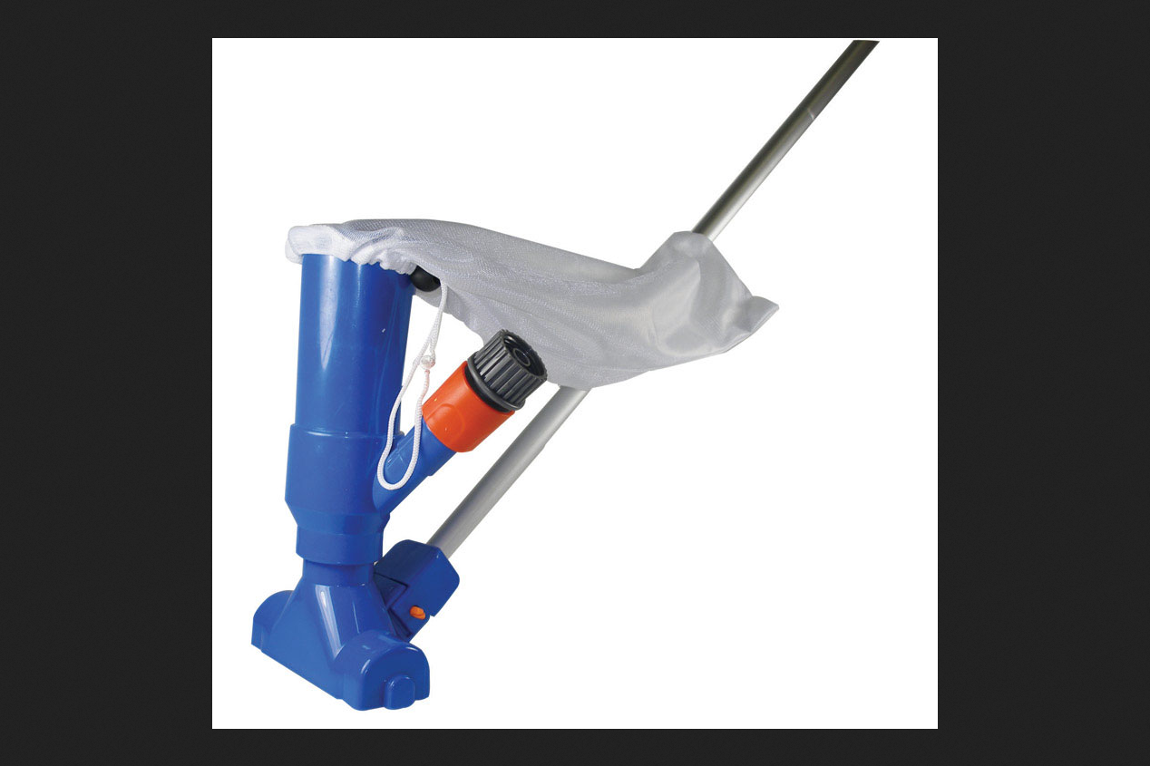 Ace Pool Vacuum 5 in. H