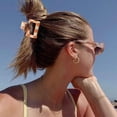 thumbnail image 3 of Paquete de 4 accesorios de clip de garra a cuadros pequeños clips de pelo fino para cabello fino 2 lindos clips de pelo pasadores estéticos accesorios para el cabello de los años 90, 3 of 5