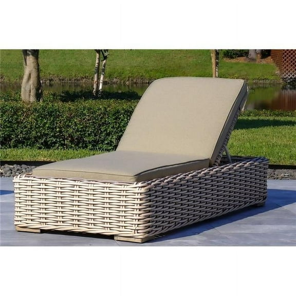 79 x 31.5 in. Anna Outdoor Wicker Aluminum Frame Sun Lounger, White & Grey