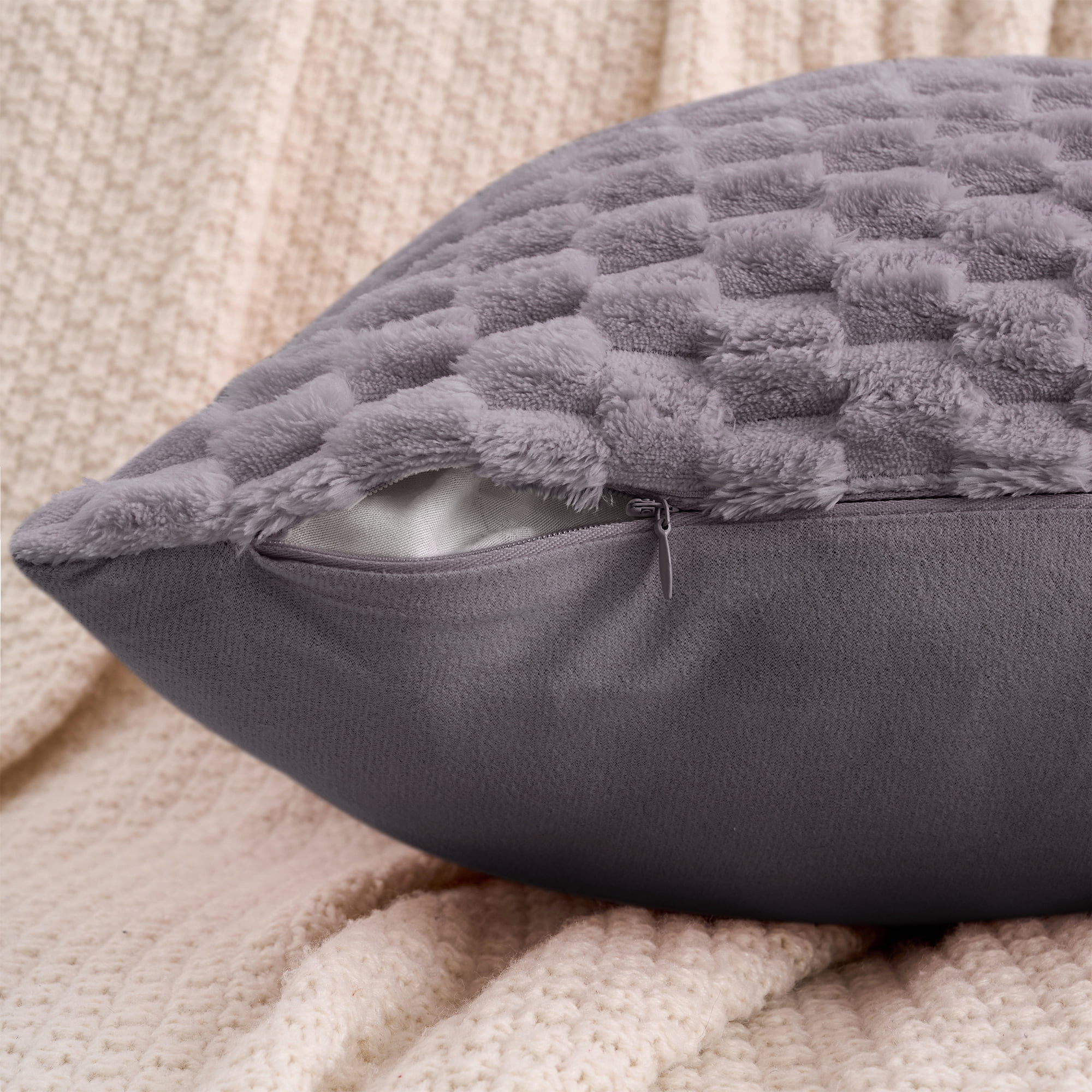 Unique Bargains 4 Pcs Pack of 4 Soft Fuzzy Plush Cushion Cover Grey 20" x 20"/22" x 22"