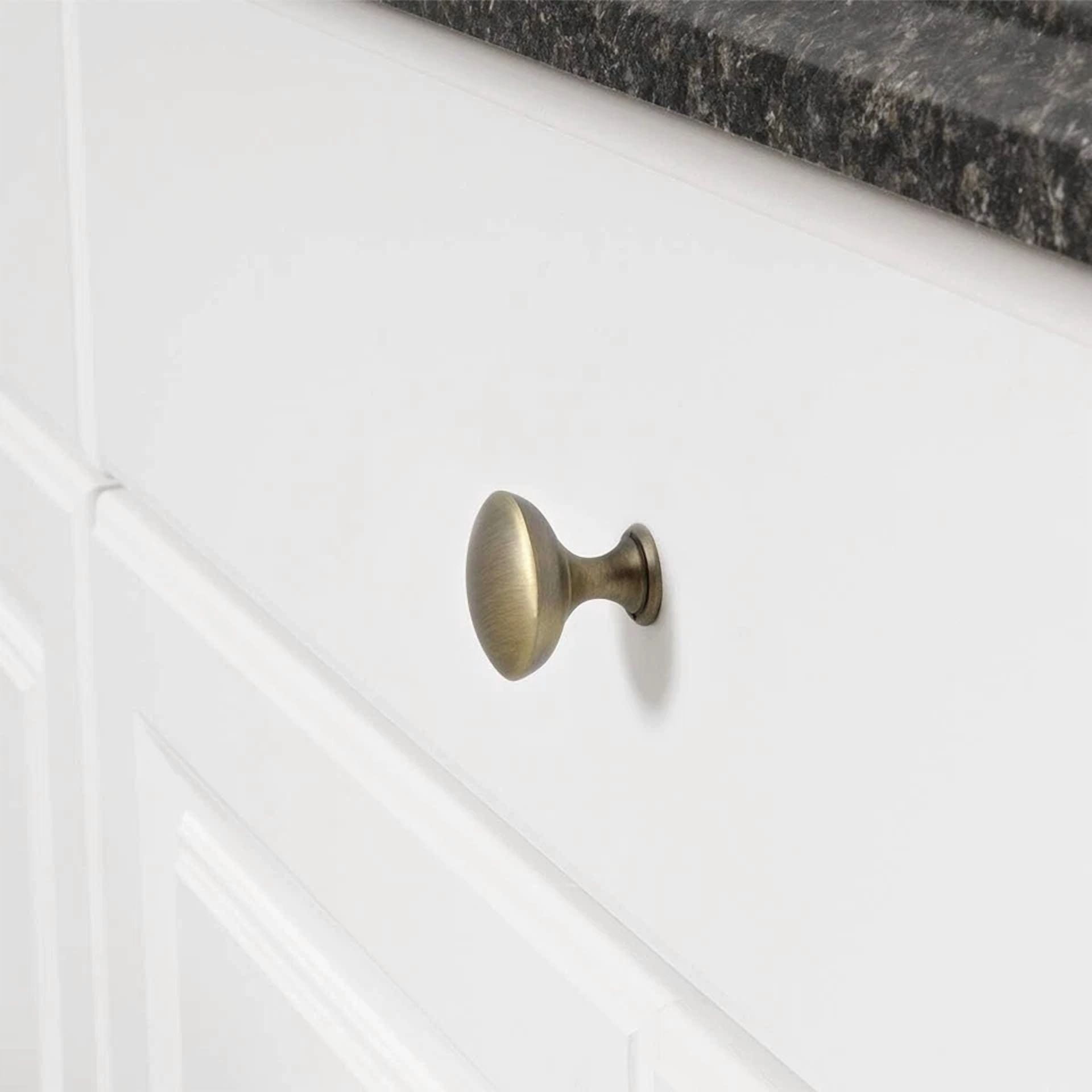 CRESTIN- 10 Pack Antique Brass Cabinet Knobs Door Drawer Pulls Handles Kitchen Hardware