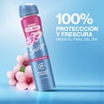 thumbnail image 2 of Antitranspirante Secret Spray Cherry Blossom 200 ml, 2 of 6