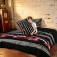 thumbnail image 4 of Manfei GrungeCamo American Flag Queen Comforter Set,Military Patriotic Independence Day Comforter Sets Queen, Black Gray Red, Black Reversible 3pcs, 1 Comforter and 2 Pillowcases, 4 of 6