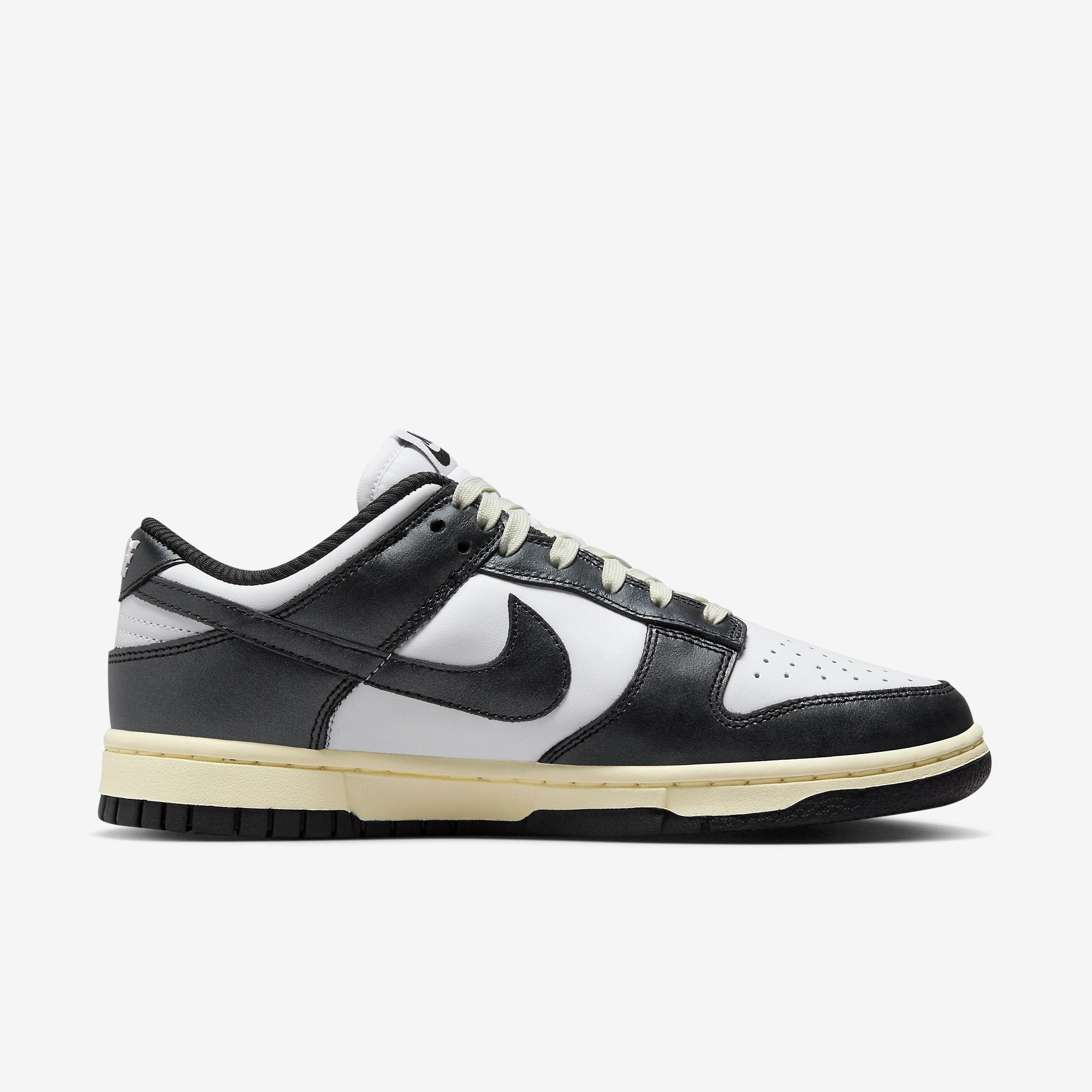 Nike Women's Dunk Low Shoes 