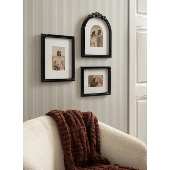 Kate and Laurel Arendahl Three-Piece Picture Frame Set, Black, Set of 3, Varying Sizes, Vintage Rectangle and Arched Photo Frame Set for Use as Gallery Wall Frames