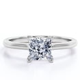 thumbnail image 1 of JeenMata Solitario Brillante Anillo de Compromiso con Punta de Corte Princesa de 1,25 Quilates, Baño de Oro Blanco de 18 K sobre Plata, 1 of 6