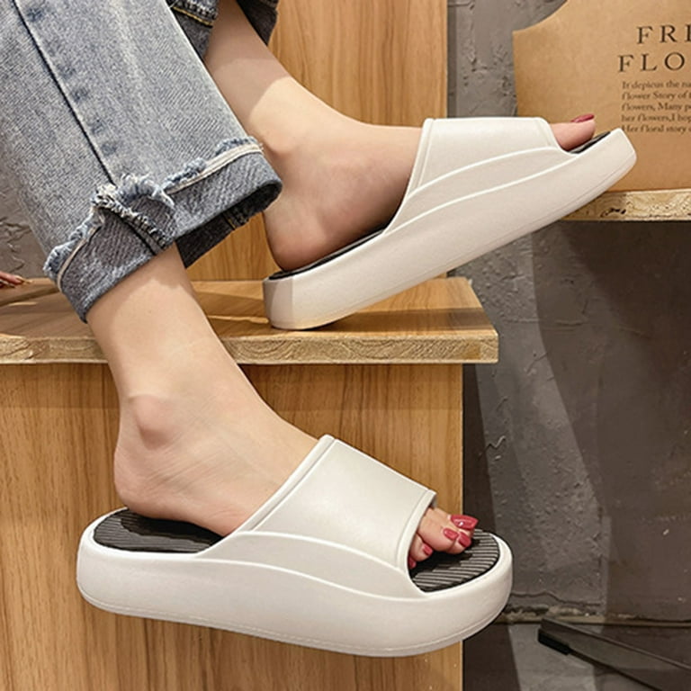 Mens slippers black best sale friday