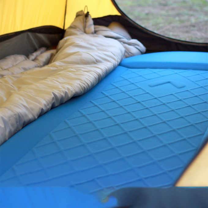 Lightspeed Outdoors Sleep Pad Self-inflating Sleep Mat//Camping Pad