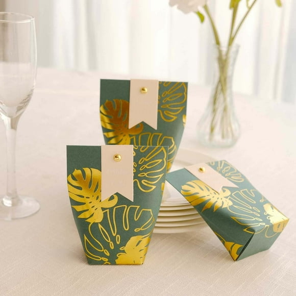 Efavormart 25 Pack Hunter Emerald Green Paper Pouch Party Favor Boxes With Gold Rose Flower Print, Candy Gift Bags with Pin and Tags - 4.5"x4"