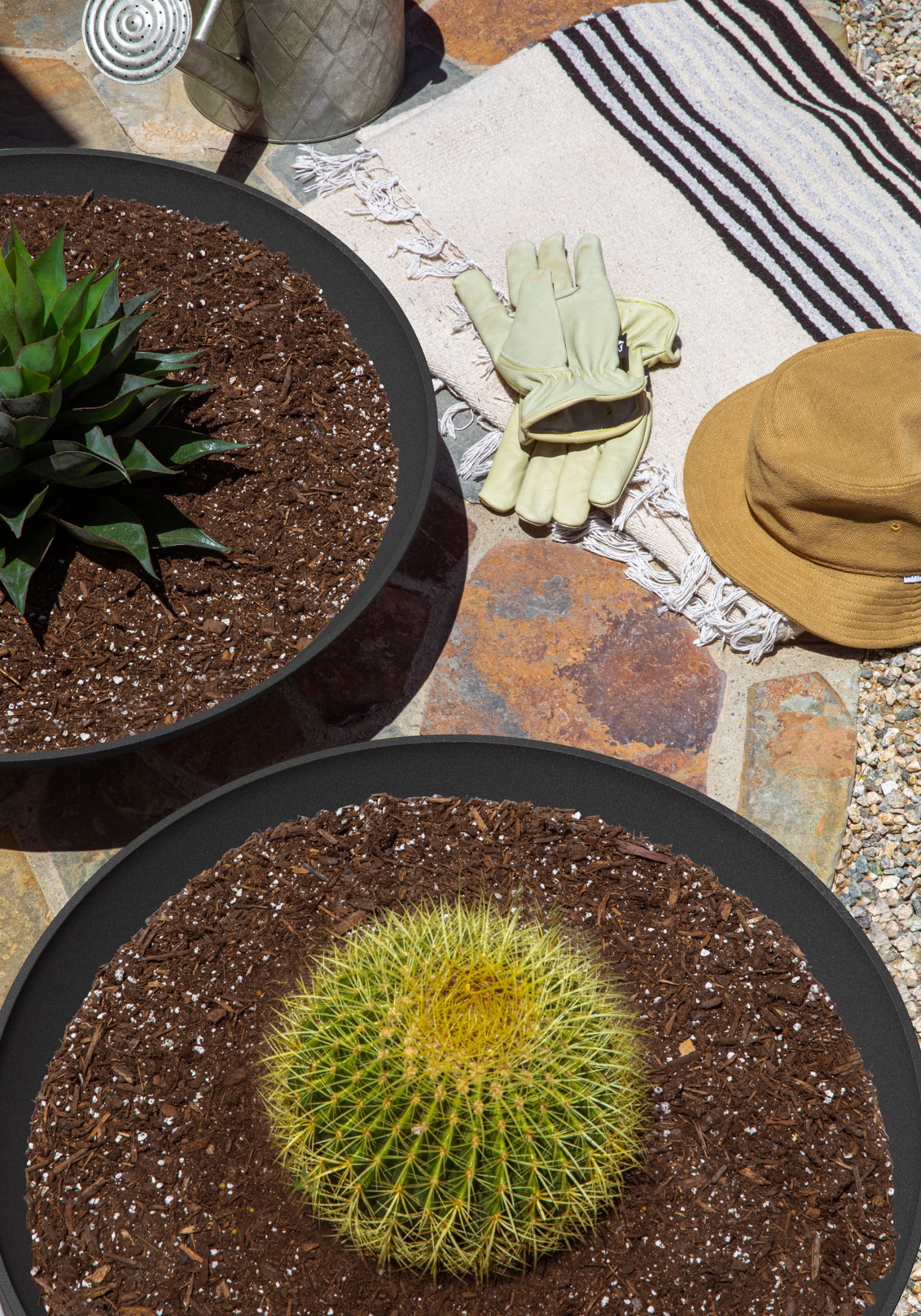 Veradek Mason Series Lane Bowl 24" Plastic-Stone Planter 2-Pack Black