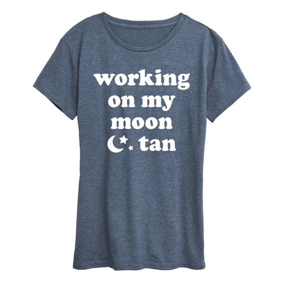 Instant Message - Working on my Moon Tan Short Sleeve Graphic T-Shirt