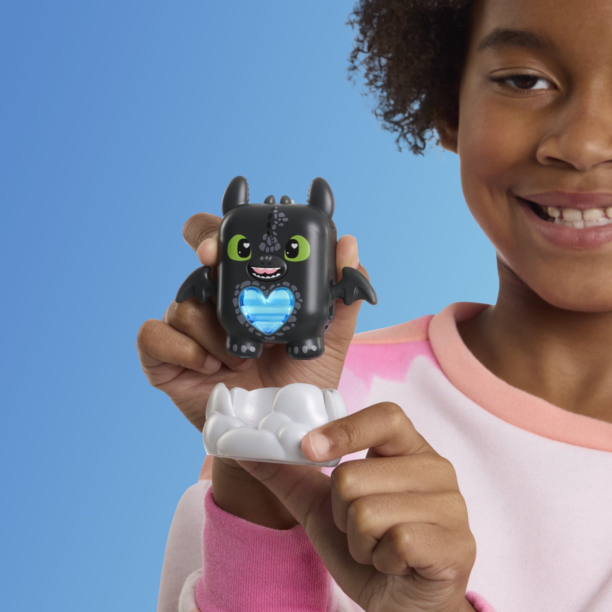 Hasbro Nano-mals DreamWorks Animation's How to Train Your Dragon Toothless Electronic Pet