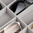 thumbnail image 4 of Organizador de gafas de sol Frebeauty, bandeja de terciopelo con 8 ranuras, gris, 4 of 6