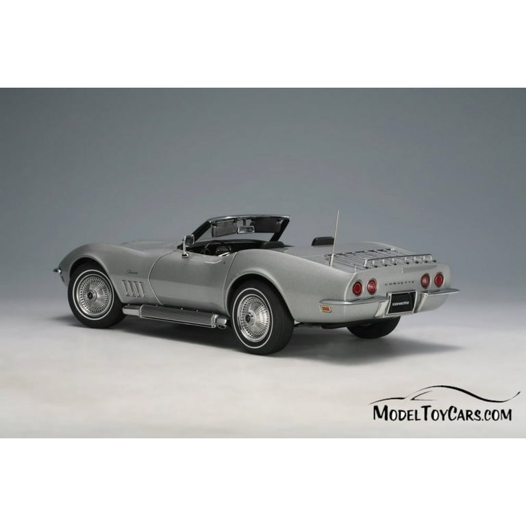 1969 Chevy Corvette, Silver - AutoArt 71162 - 1/18 Scale 1969 Chevy Corvette, Silver - AutoArt 71162 - 1/18 Scale