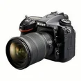 thumbnail image 1 of CAMARA REFLEX Nikon D7500 formato-DX con lente AF-S Dx Nikkor 18-140mm f/3.5-5.6 G ED VR, 1 of 4
