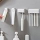 thumbnail image 1 of Portacepillos de dientes de baño con tapa - Organizador montado en la pared para cepillo y pasta de dientes - Estante de almacenamiento blanco en ABS - Autoadhesivo sin taladrar, 1 of 7