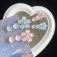 thumbnail image 5 of 4PCS Encantos De Decoración De Flores, Lindo Regalo De Encanto De Margarita para Niñas Pequeñas Niños Adolescentes Mujeres Adultos-Azul+Rosa, 5 of 5
