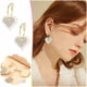 thumbnail image 1 of Fiudx Es Elegante y Elegante En Perla, Es de Plástico y Es de Diamantes, Es Ideal y Es Ideal, Es Modal y Es Mujer, Es de Ocasión, Es Tranquilo., 1 of 7